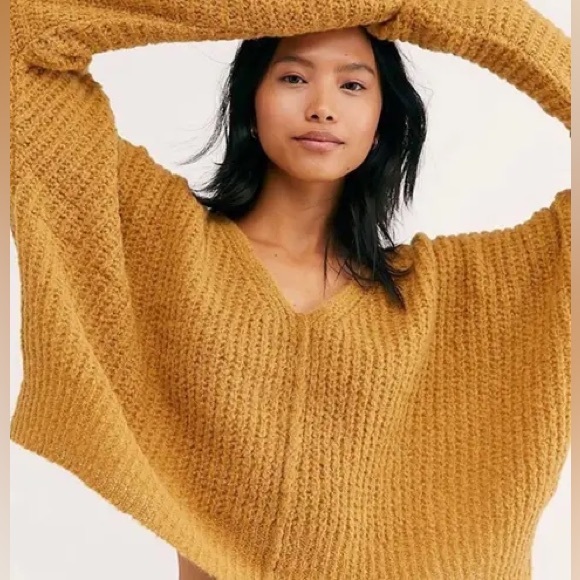 EUC free people moonbeam v-neck sweater - Picture 2 of 12